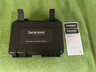 Wireless microphone system, View more