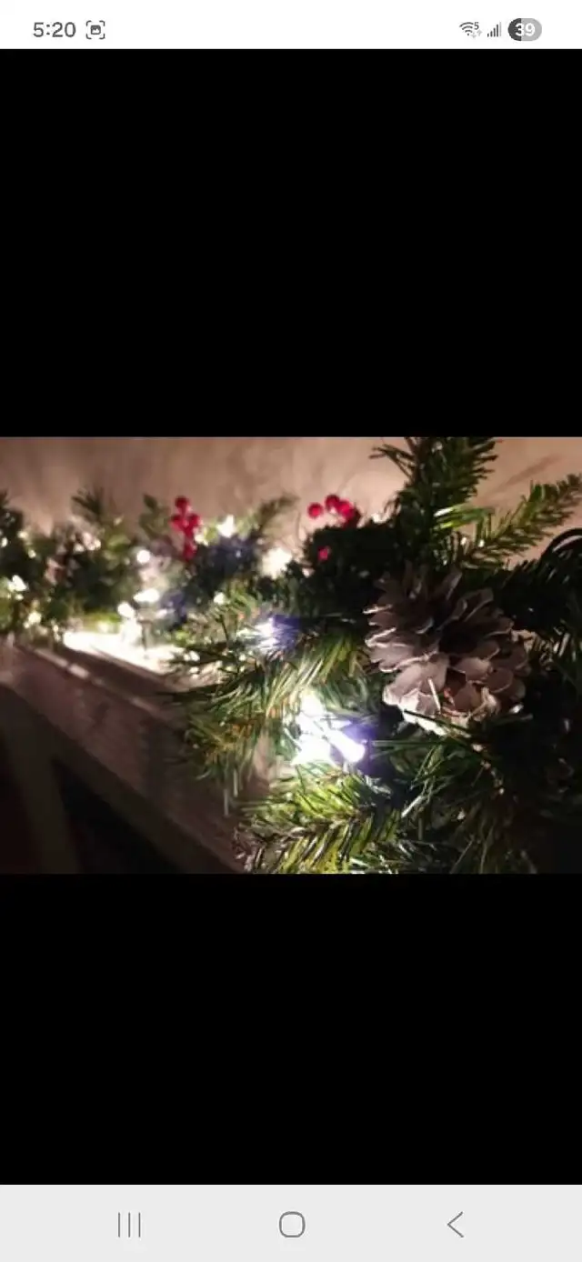 9ft pre-lit garland65098705794946122