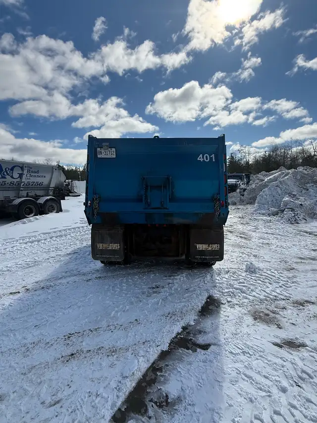 2021 Western Star Tri Axle Dump Truck in Heavy Trucks in Mississauga / Peel Region - Image 5