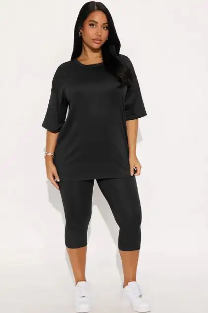 FashionNova-Weekend Vibes Capri Set