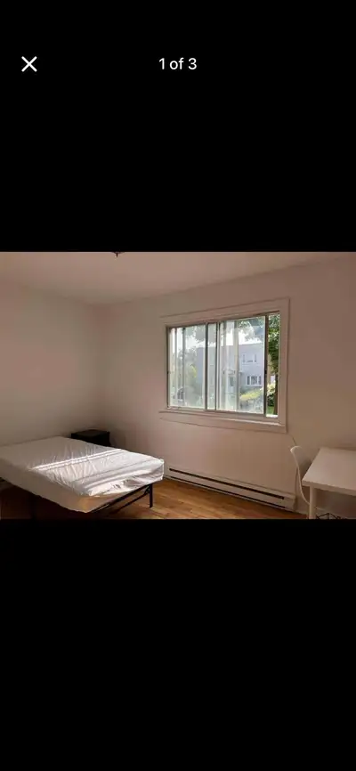 À qui la chance disponible maintenant - plusieurs meublée dans une collocation pour Homme seulement....