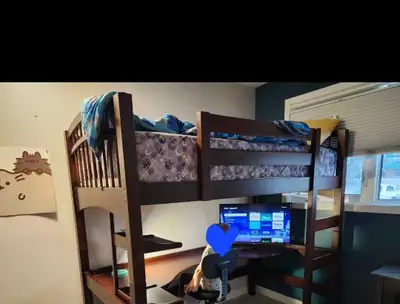 Good quality bunk Bed with desk. Solid wood. In excellent used condition.