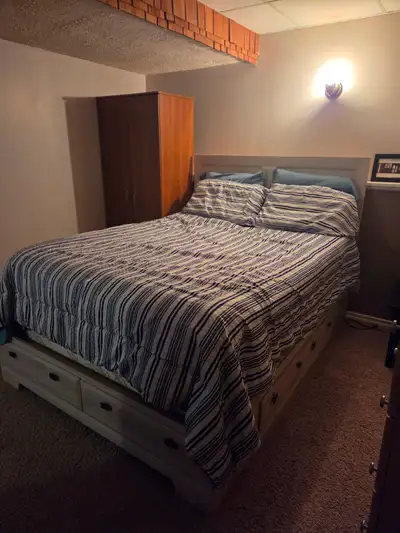 Room for rent for working person, trades person or apprenticeship student. Quiet neighborhood. Only...