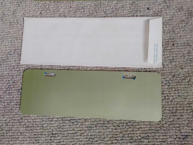 Commemorative Plates in Arts & Collectibles in Moose Jaw - Image 4