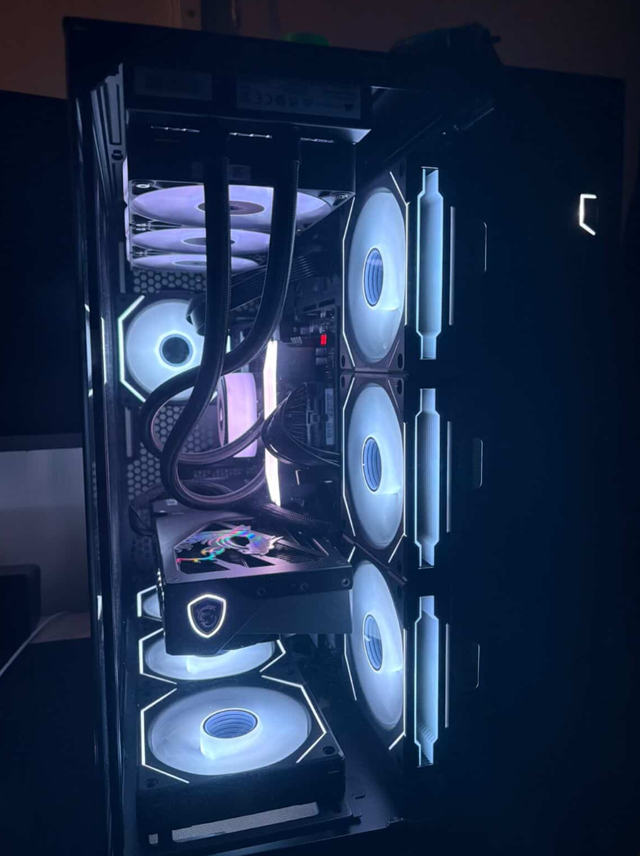 PC Gaming et Streaming in Desktop Computers in City of Montréal - Image 3