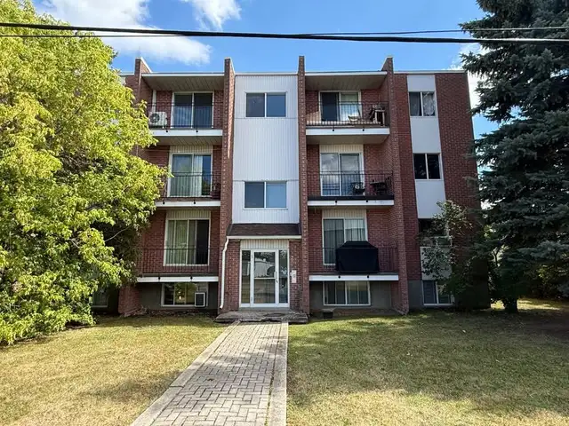 ST-CONSTANT | Spacious 4½ | 2 Bedrooms | Available August 1st