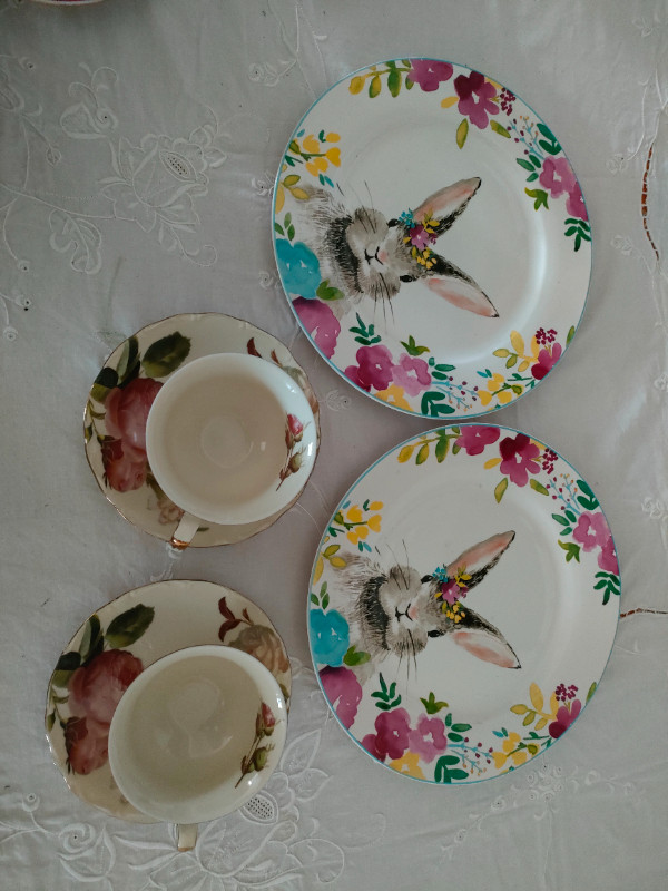 Coffee Cup, Saucer, and Plate – 2 sets in Arts & Collectibles in Ottawa