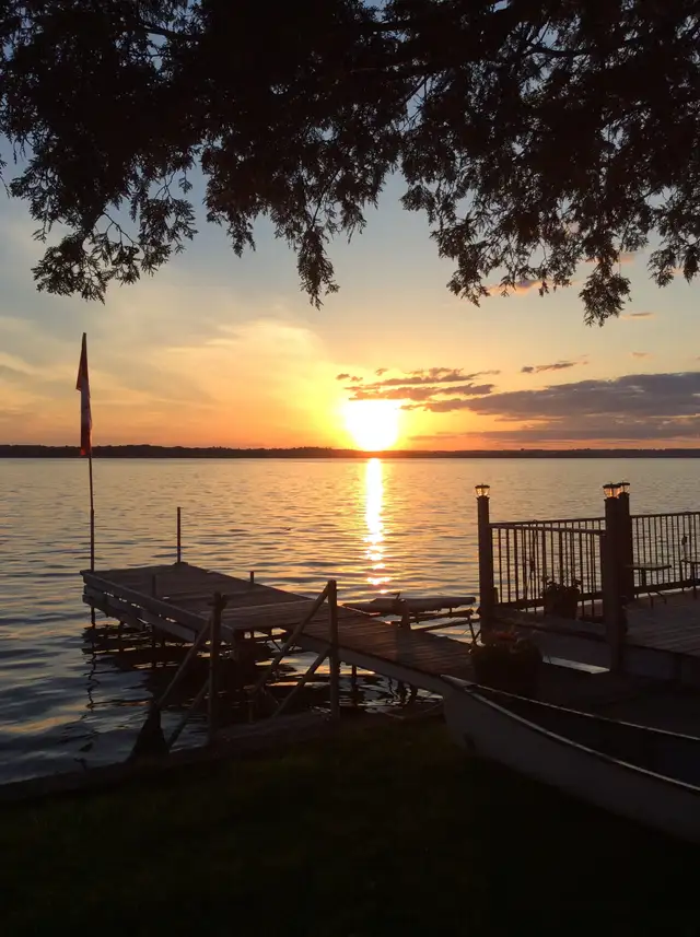 Bobcaygeon Cottage Rental with Private Dock