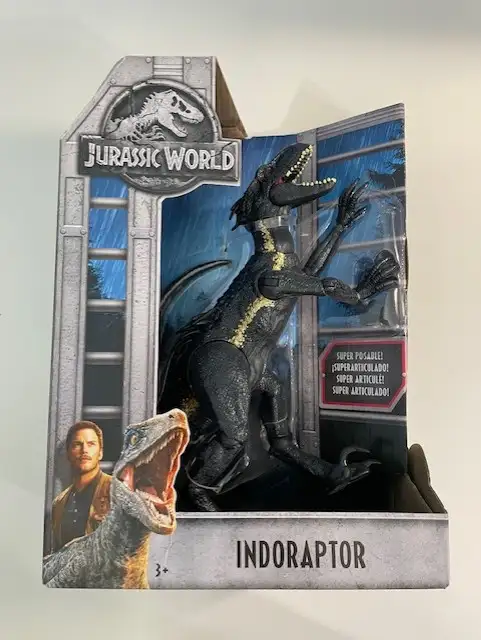 Jurassic World Indoraptor 9.5-Inch Action Figure Fallen Kingdom in Toys & Games in Oakville / Halton Region - Image 2