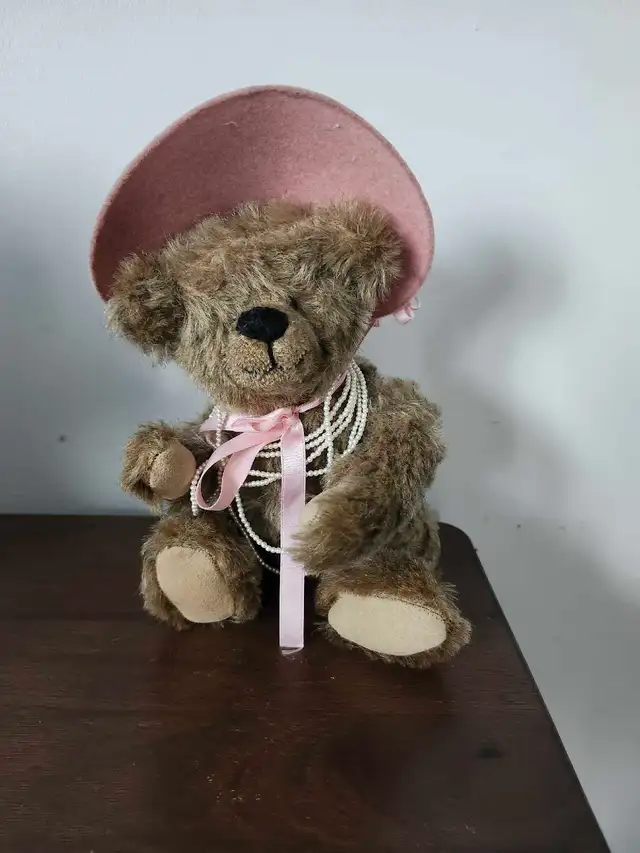 An Original to Remember Bear CHARMANTy