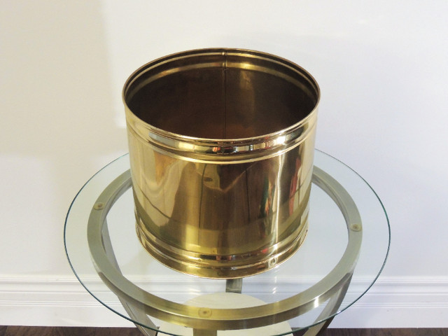 Large Brass Planter in Home Décor & Accents in Oshawa / Durham Region