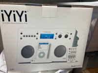 Tivoli iYiYi Radio, iPod dock with remote 