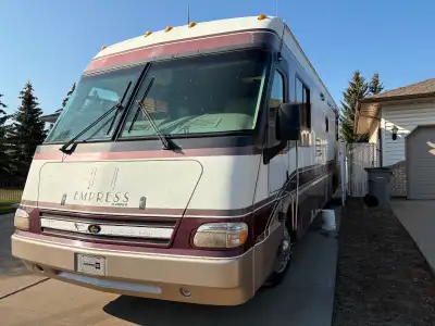 1998 A 3601 Triple E Empress Motorhome Freight line 1997 Chassis CAT 275 HP Allison 6 speed Made in...