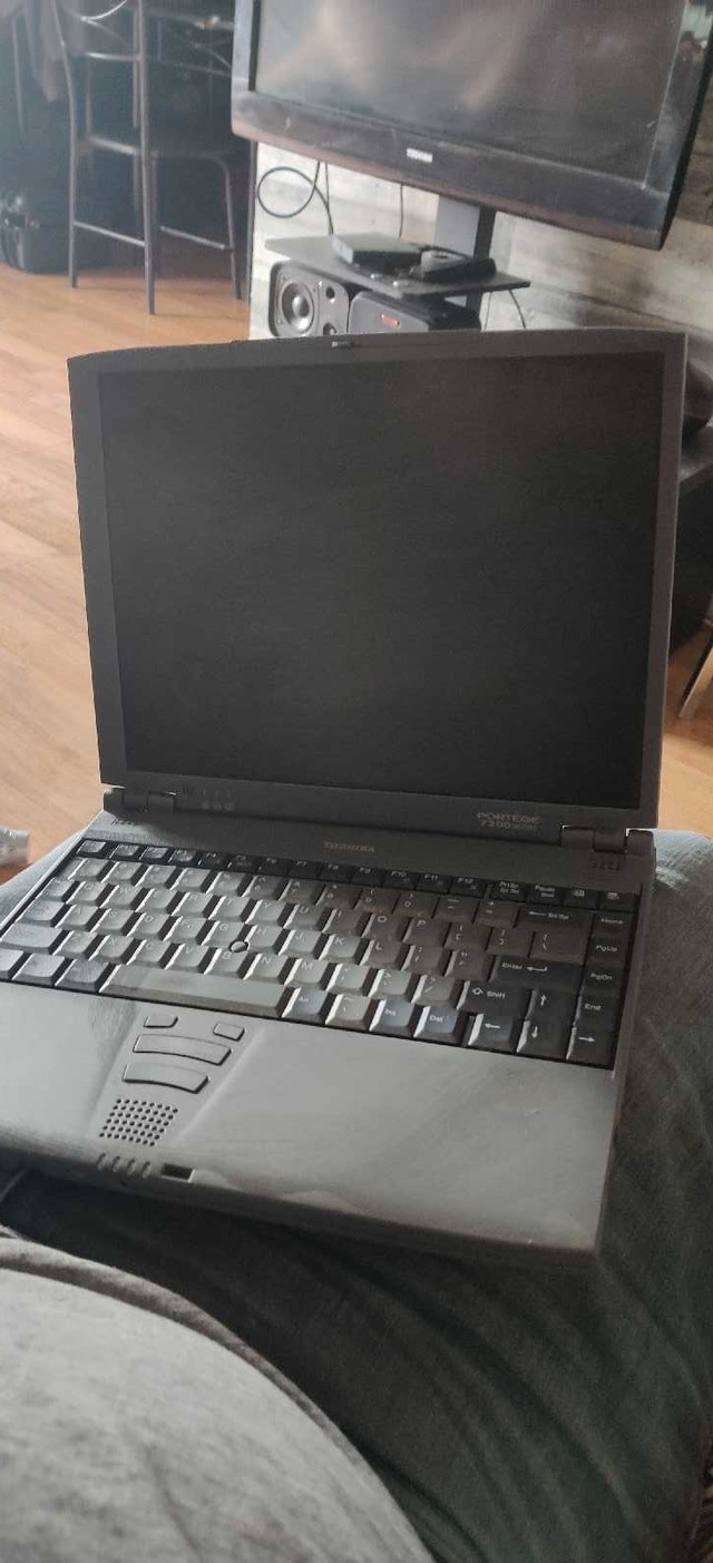 Toshiba laptop 7200T in Laptops in Edmonton