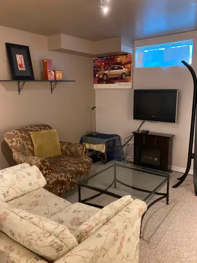LARGE BASEMENT SUITE NEAR CENTURY PARK LRT Available beginning of August this fantastic, cozy, 600 s...