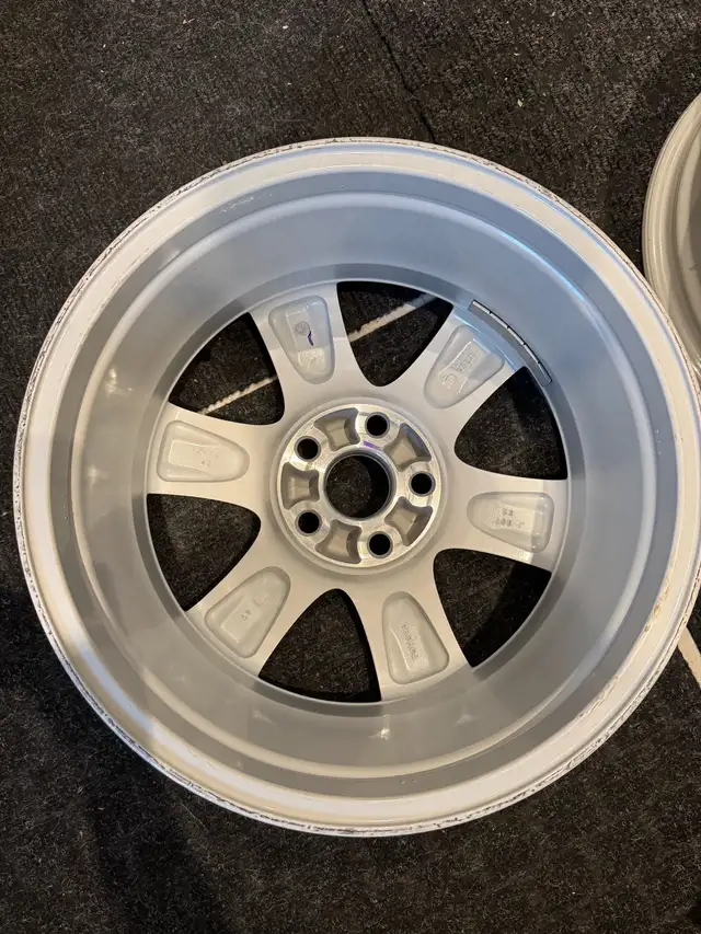 New OEM Toyota Alloy Rims 17 inch (2 available) in Other Parts & Accessories in City of Toronto - Image 3