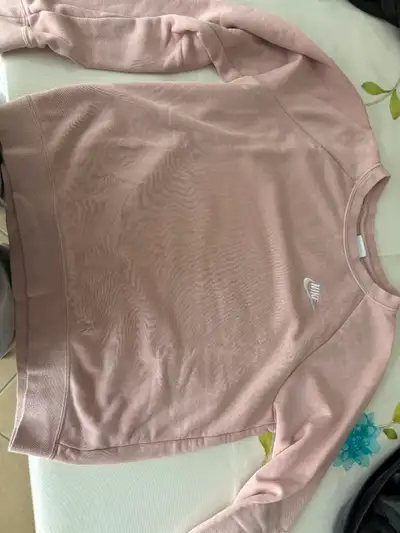 Nike sweater, View more