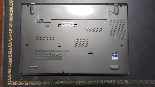 Black Friday Deal -  T450S Laptop Lenovo Thinkpad - 8 GB Ram in Laptops in City of Toronto - Image 5