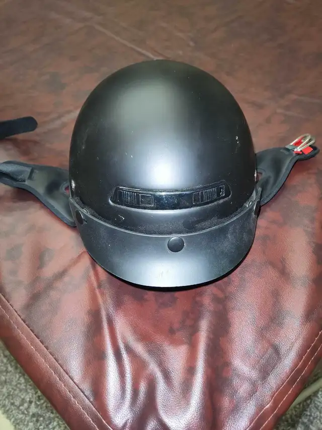ILM (DOT) Motorcycle Helmet for Sale in Street, Cruisers & Choppers in Red Deer - Image 3