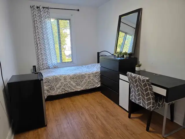 ️ROOM RENTALS/FURNISHED BEDROOMS FOR RENT/CHAMBRE MEUBLÉE A LOUE63826904156803123