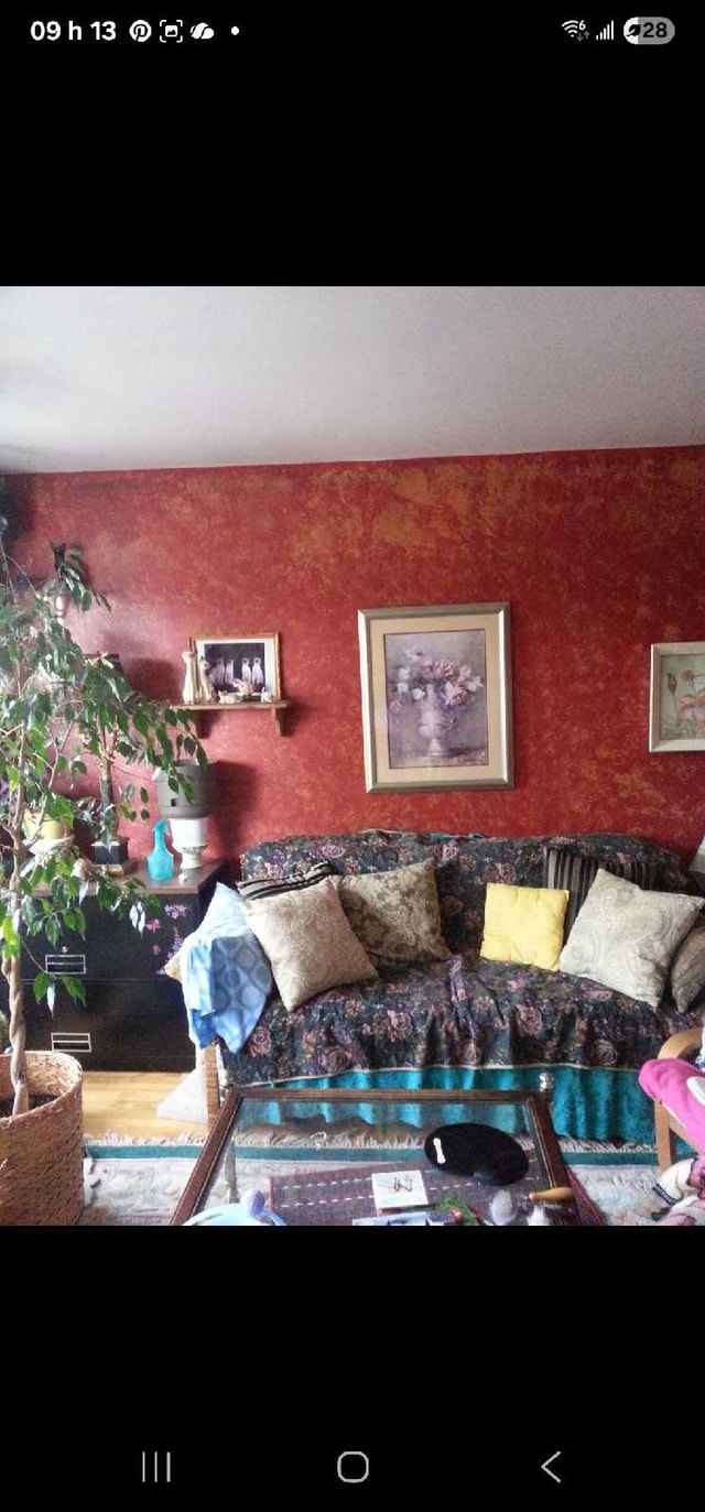 464 Av. Fothergill — photo 3