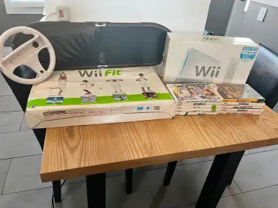 Wii video game package set, View more