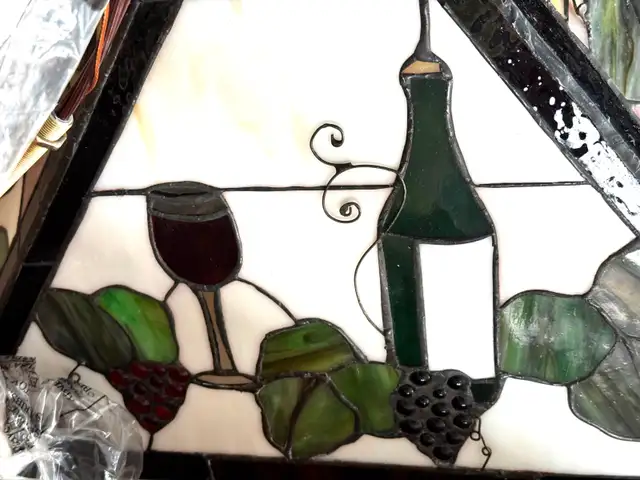 Brand New in Box Wine Themed Stained Glass Pendant Lamp . in Home Décor & Accents in Calgary - Image 5