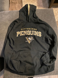 Pittsburgh Penguins Hoodie - size S