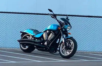 * Low Mileage * Victory Hammer 8-Ball. -pads and rotors replaced. -New rear tire installed, 260 wide...