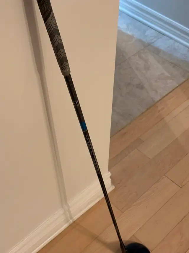LH Titleist GT2  5 Hybrid (24 Degree) in Golf in Ottawa - Image 6