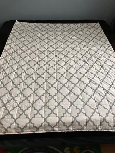 Couverture lourde, lestée YnM / heavy weighted blanket 12 LB, View more