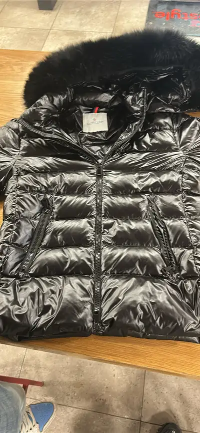 moncler jacket with furry hood send offers need gone ASAP 100% authentic