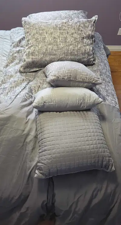 Queen Duvet and Throw Pillows, View more