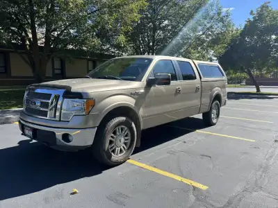 This F-150 Lariat is a strong and reliable full-size pickup, combining comfort, power, and capabilit...