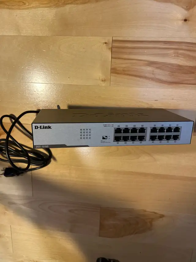 D-Link DGS-1016D 16-Port Gigabit Switch | Networking | Markham / York ...