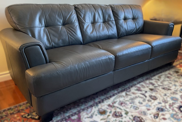 For Sale: Premium Genuine Leather Living Room Set – Act Fast! in Couches & Futons in Calgary - Image 2