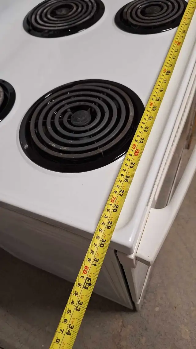 30"Whirlpool Electric stove in Other in Mississauga / Peel Region - Image 11