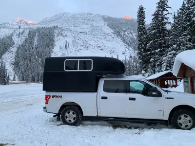 Four Season camper built on Maranda Industrial shell, sleeps 3 (two 6'6 and one 5'-10 in nose). Weig...
