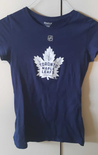 Toronto Maple Leafs Auston Matthews Women's Large Reebok Tshirt