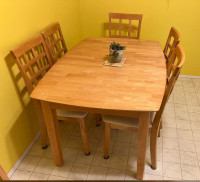 Wood Kitchen/Dining Table with 6 matching chairs