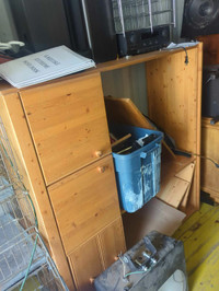 FREE FURNITURE FOR GIVEAWAY