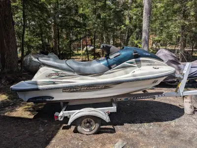 Selling my 2000 Yamaha WaveRunner XL Limited 1200 with trailer. This is the larger 1200 model, rated...