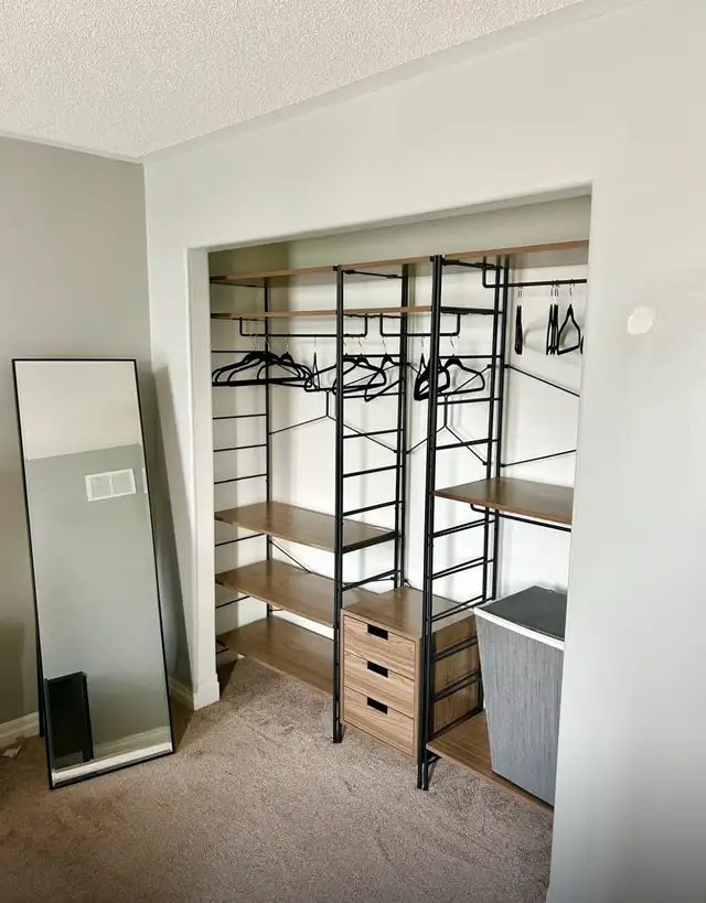 Furnished room 5min from Ontario Tech U (North Oshawa ) in Short Term Rentals in Oshawa / Durham Region - Image 4