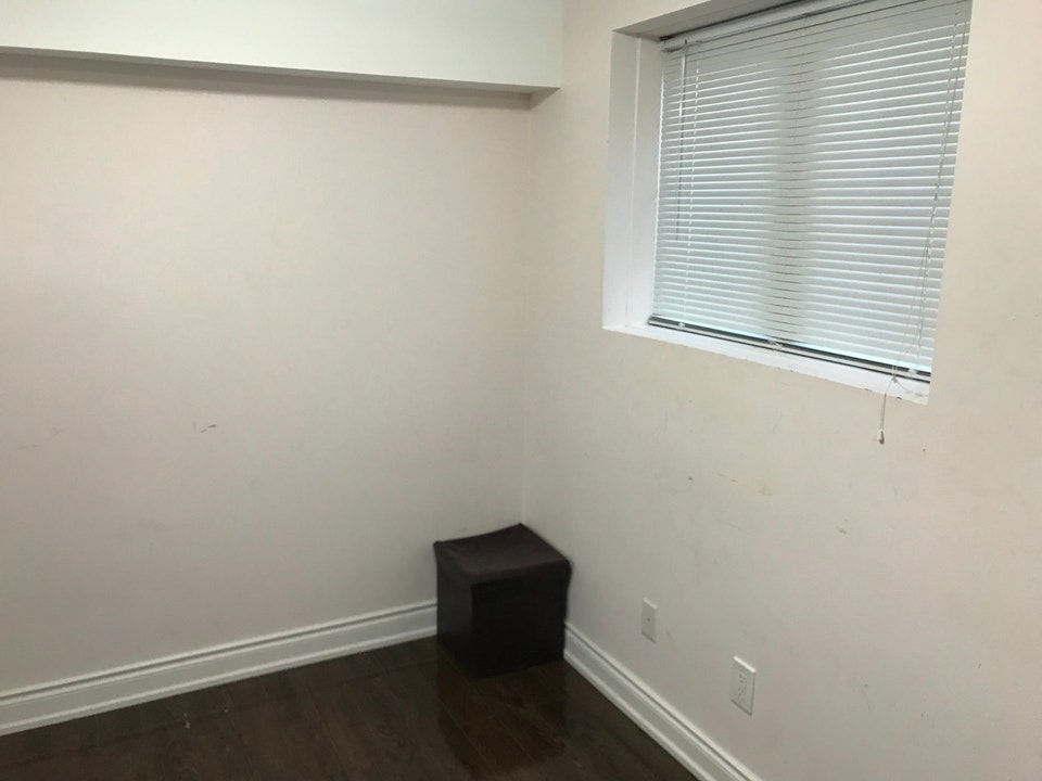 Brampton Basement For Rent W parking (Mcvean/Cottrelle) 2
