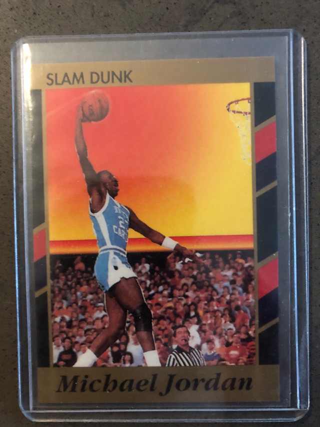 Michael Jordan Slam Dunk Set in Arts & Collectibles in Markham / York Region - Image 4