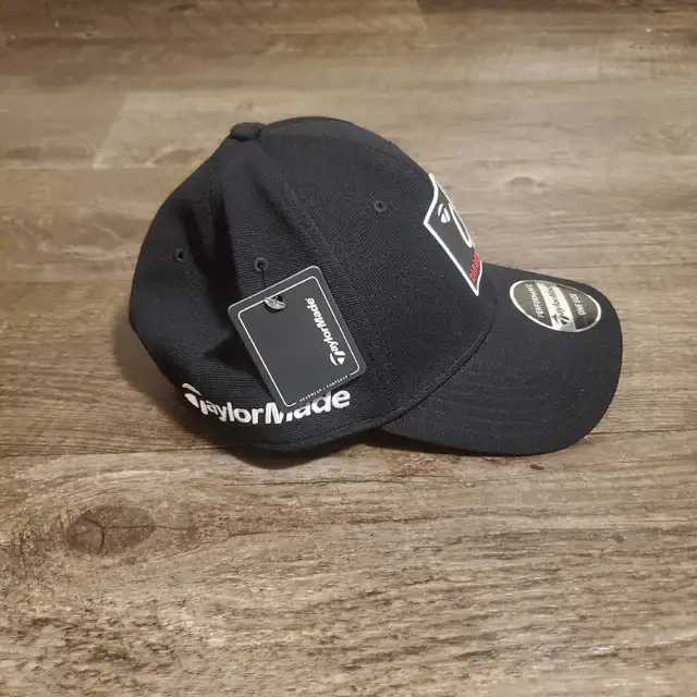 Brand New TAYLORMADE CARBONWOOD Golf Hat in Golf in Barrie - Image 5