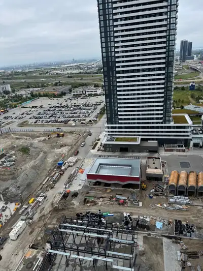 Brand new one bedroom Condo, Vaughan. ON for rent