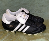 Adidas Telstar all leather soccer boots - great condition 9.5