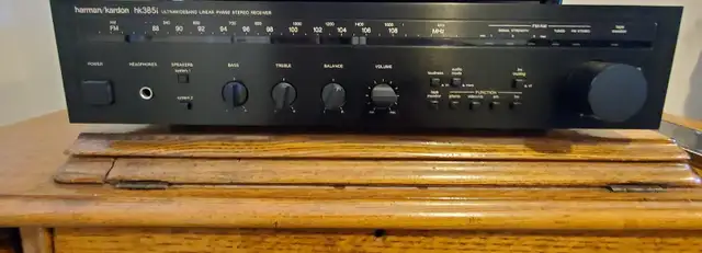 Harman Kardon Receiver in Stereo Systems & Home Theatre in Mississauga / Peel Region - Image 2