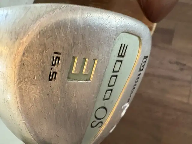 women’s left handed golf clubs and bag  in Golf in Guelph - Image 4